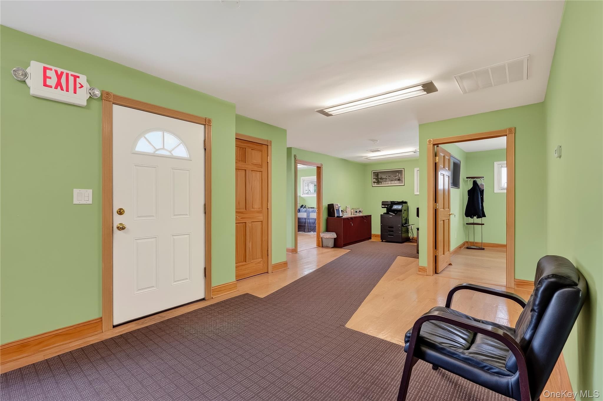 15 Kimball Avenue thumbnail 6
