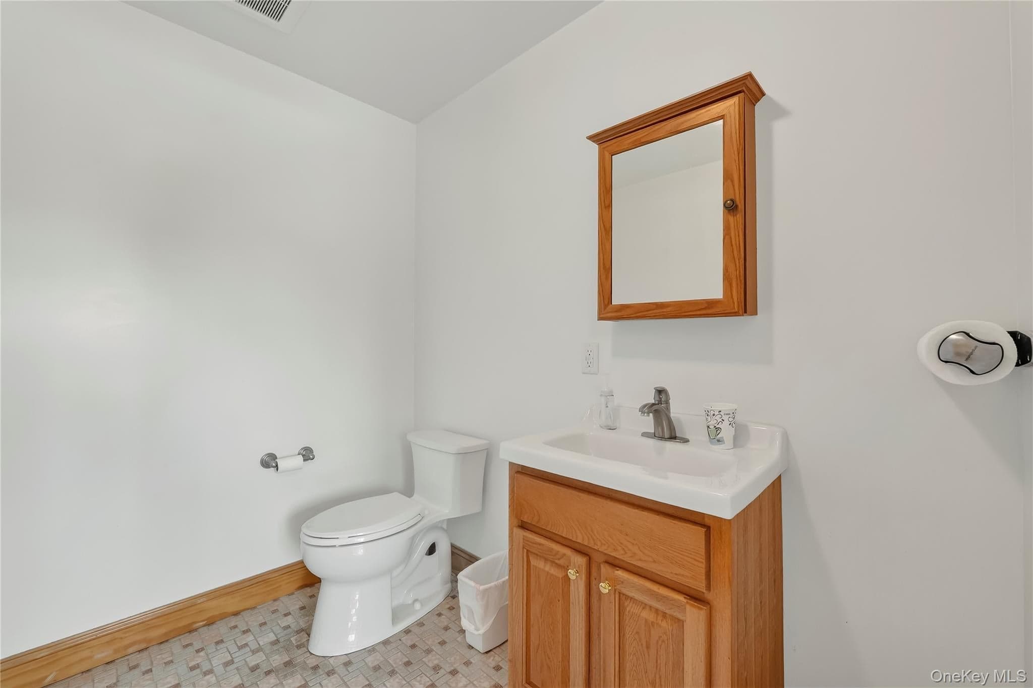 15 Kimball Avenue thumbnail 18
