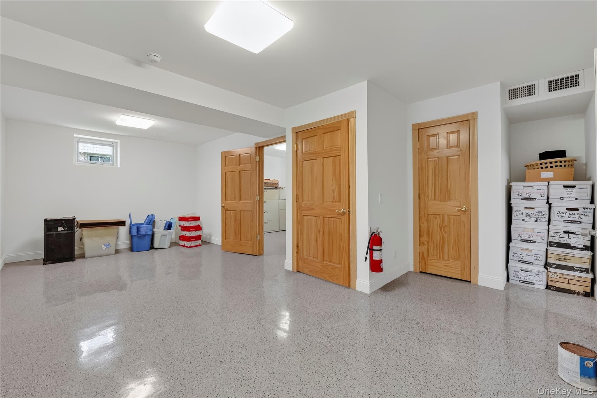 15 Kimball Avenue thumbnail 20