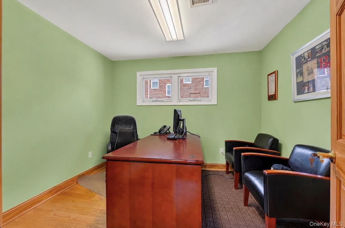 15 Kimball Avenue thumbnail 14