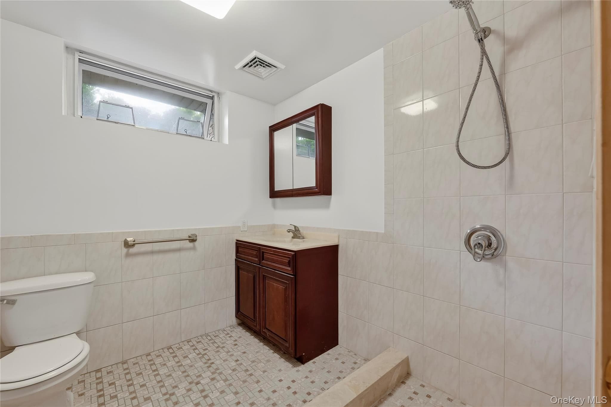 15 Kimball Avenue thumbnail 29