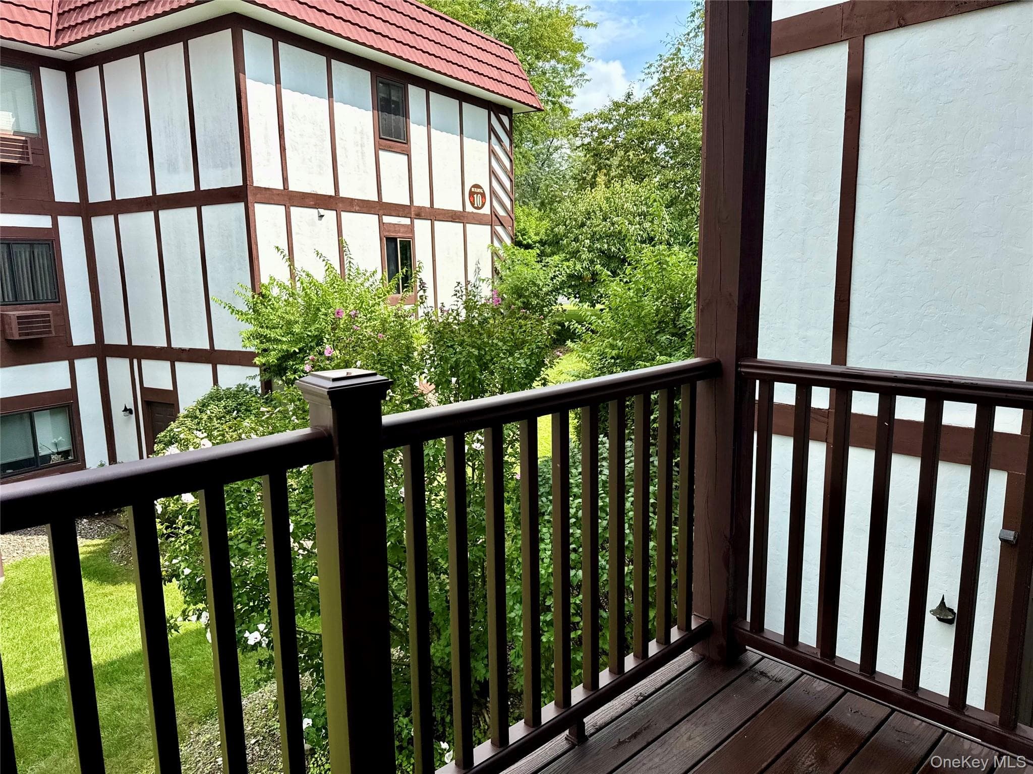11 Skyline Drive Unit: 12 thumbnail 2
