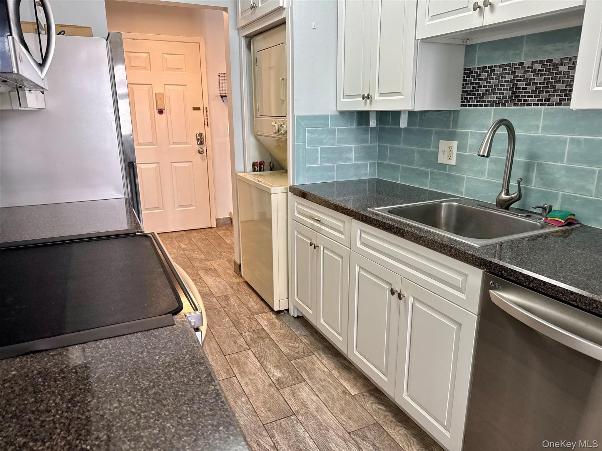 11 Skyline Drive Unit: 12 thumbnail 8