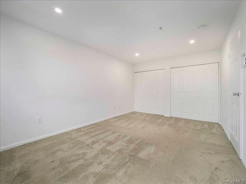 494 Sierra Vista Lane thumbnail 21