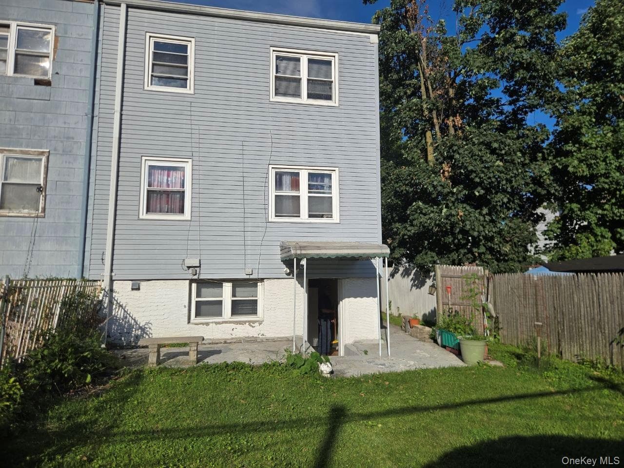 462 S 3rd Avenue thumbnail 11