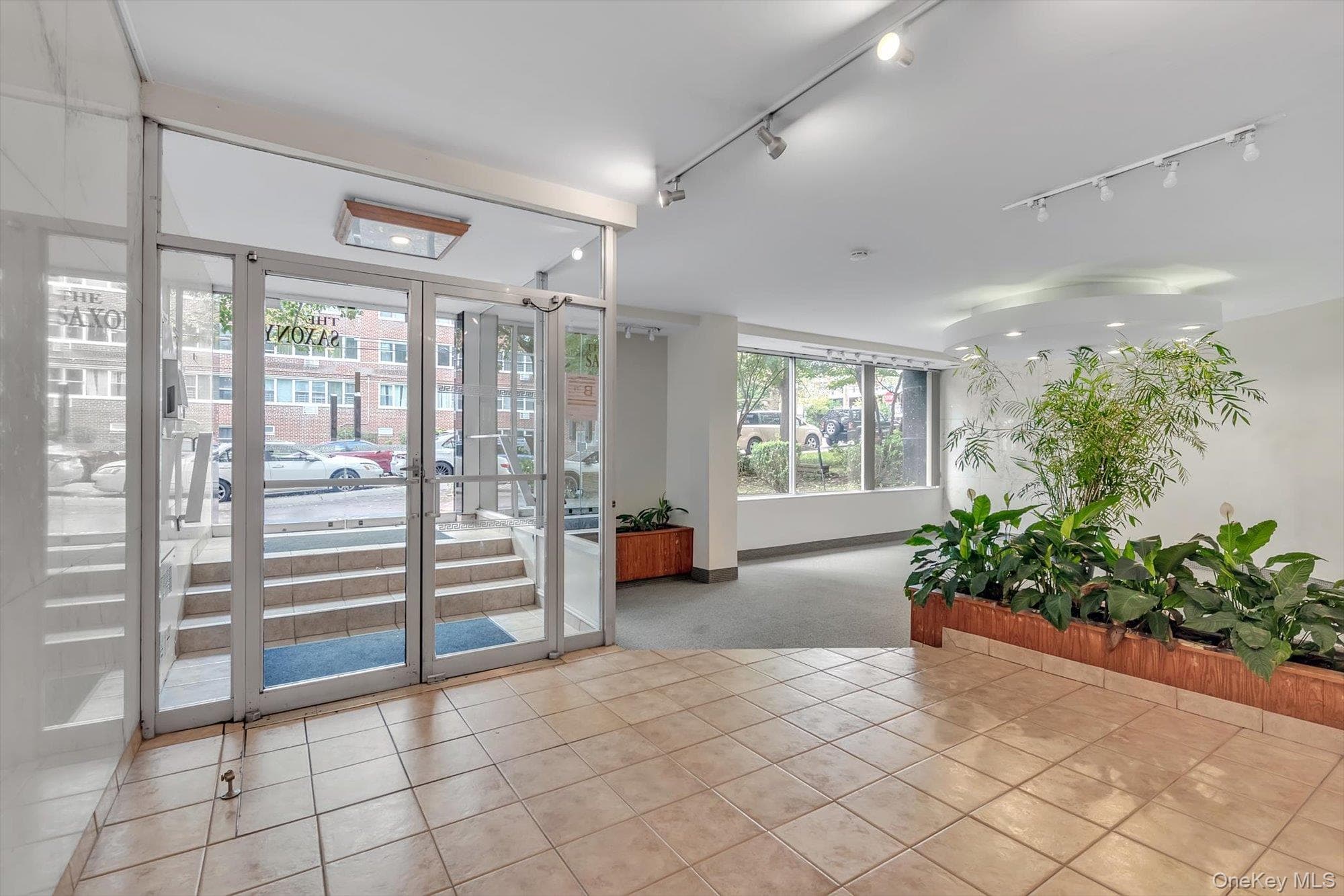 87-15 165th Street Unit: 7G thumbnail 3