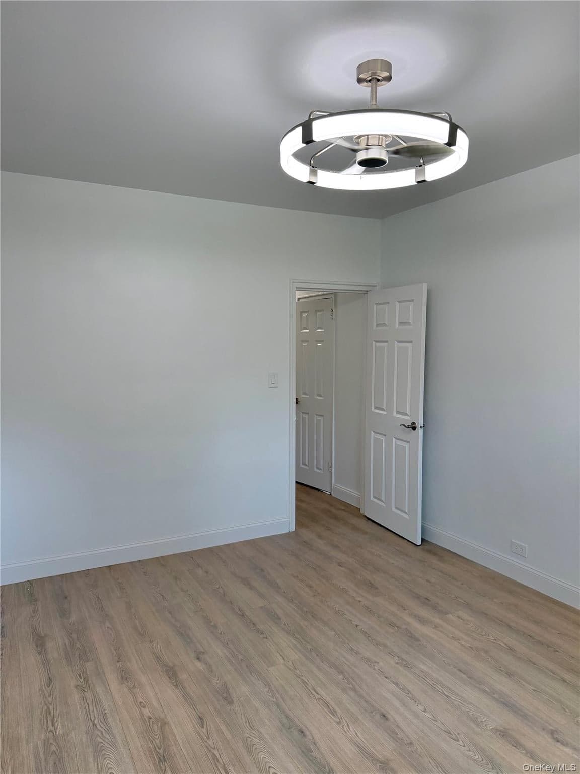 22-27 76th Street Unit: B2 thumbnail 8