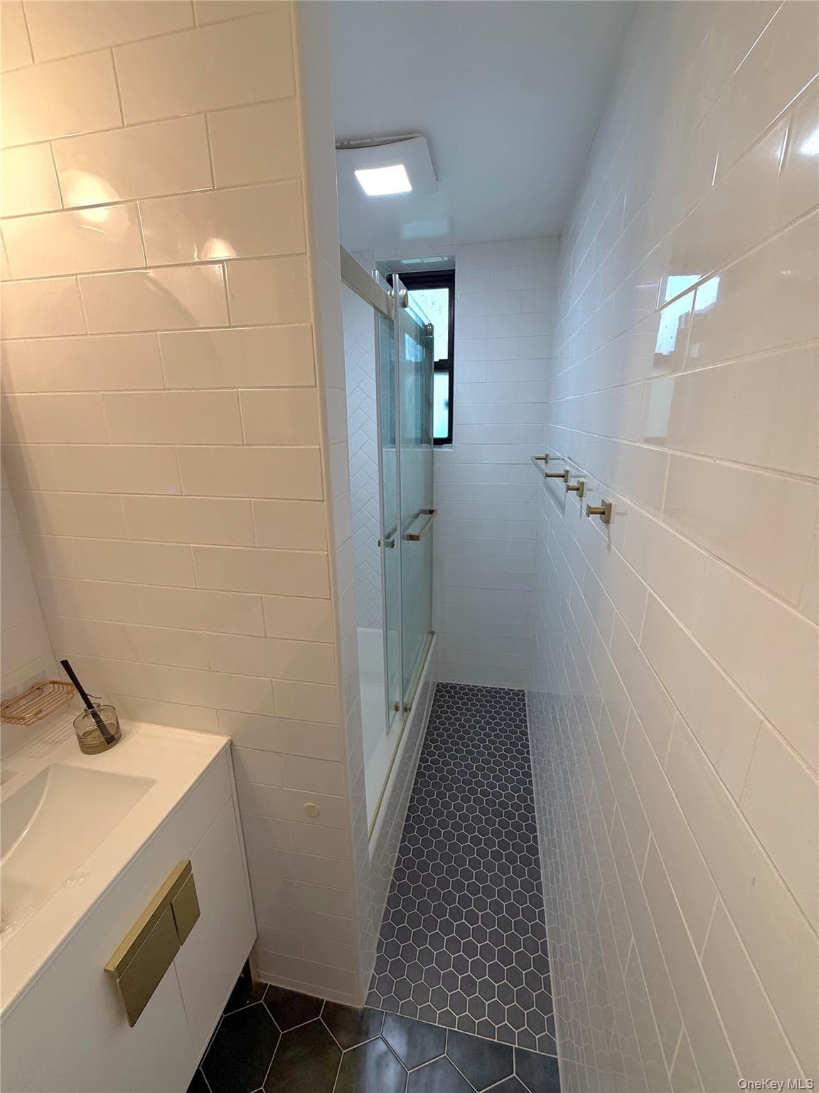 22-27 76th Street Unit: B2 thumbnail 19