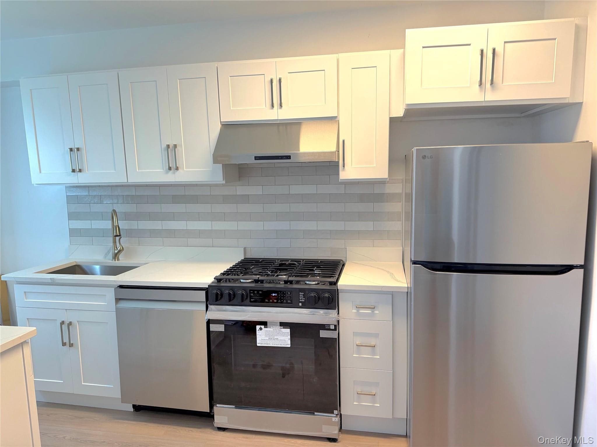 22-27 76th Street Unit: B2 thumbnail 4