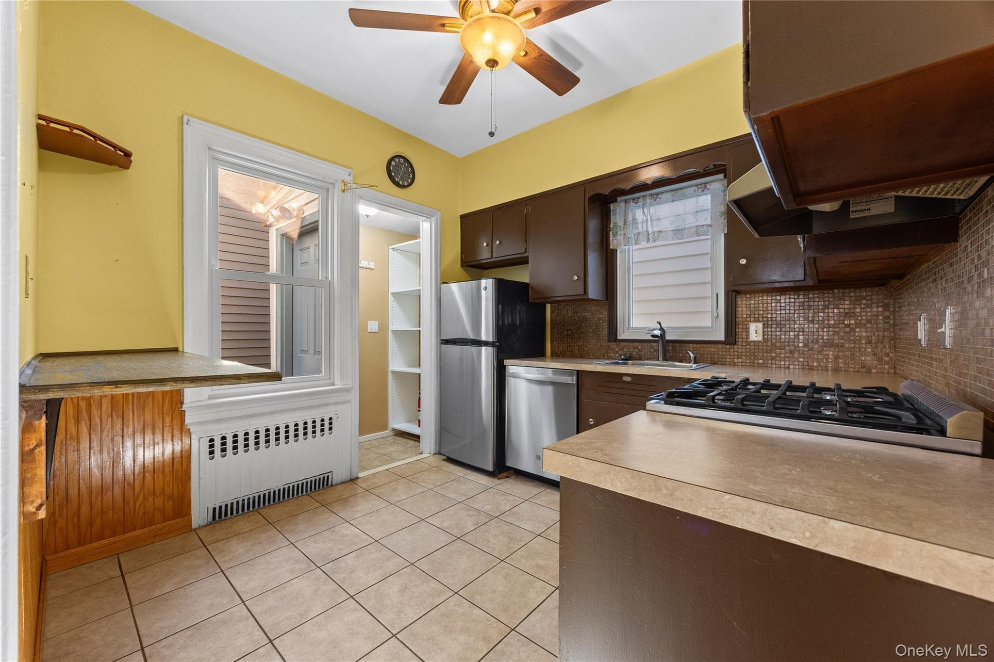104 Fordham Street Unit: 1 thumbnail 8