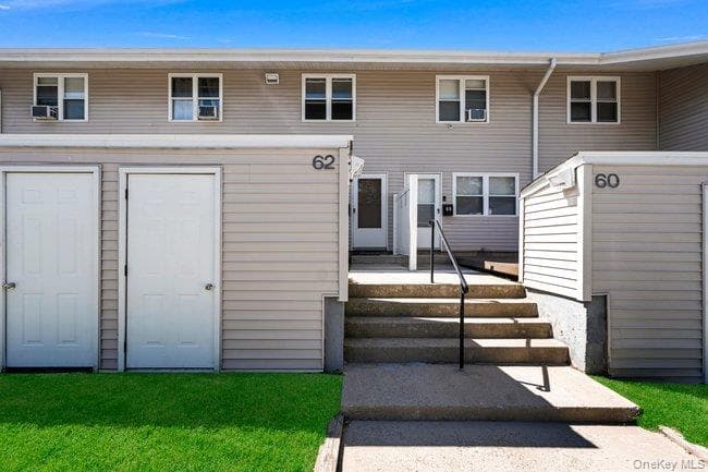 62 Townhouse Road Unit: 62 thumbnail 3
