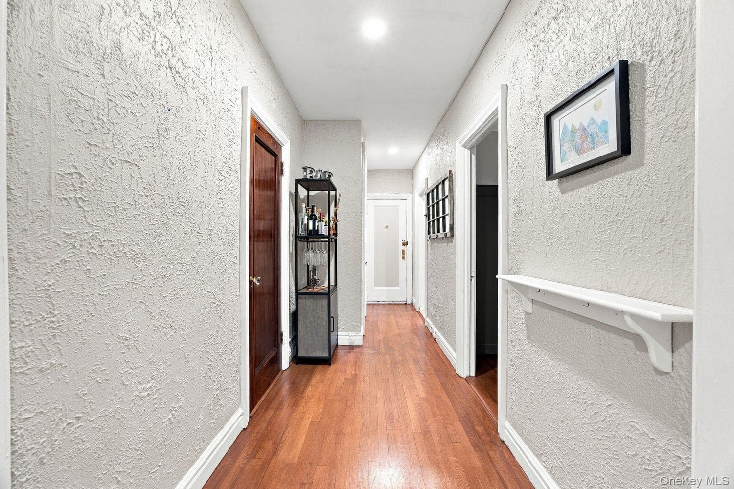 246 Bronxville Road Unit: i2 thumbnail 3