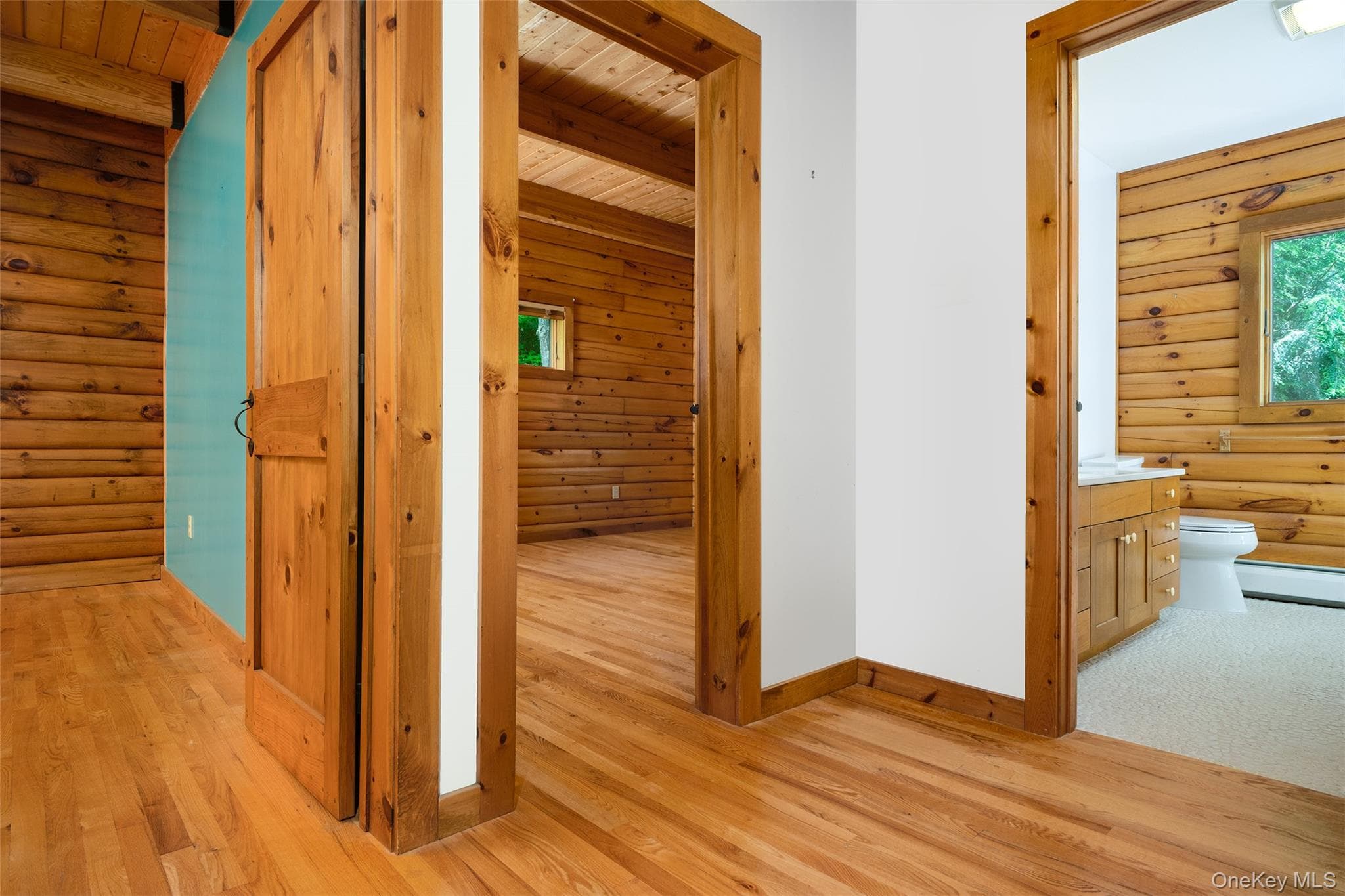 135 Sparrowhawk Lake Road thumbnail 17