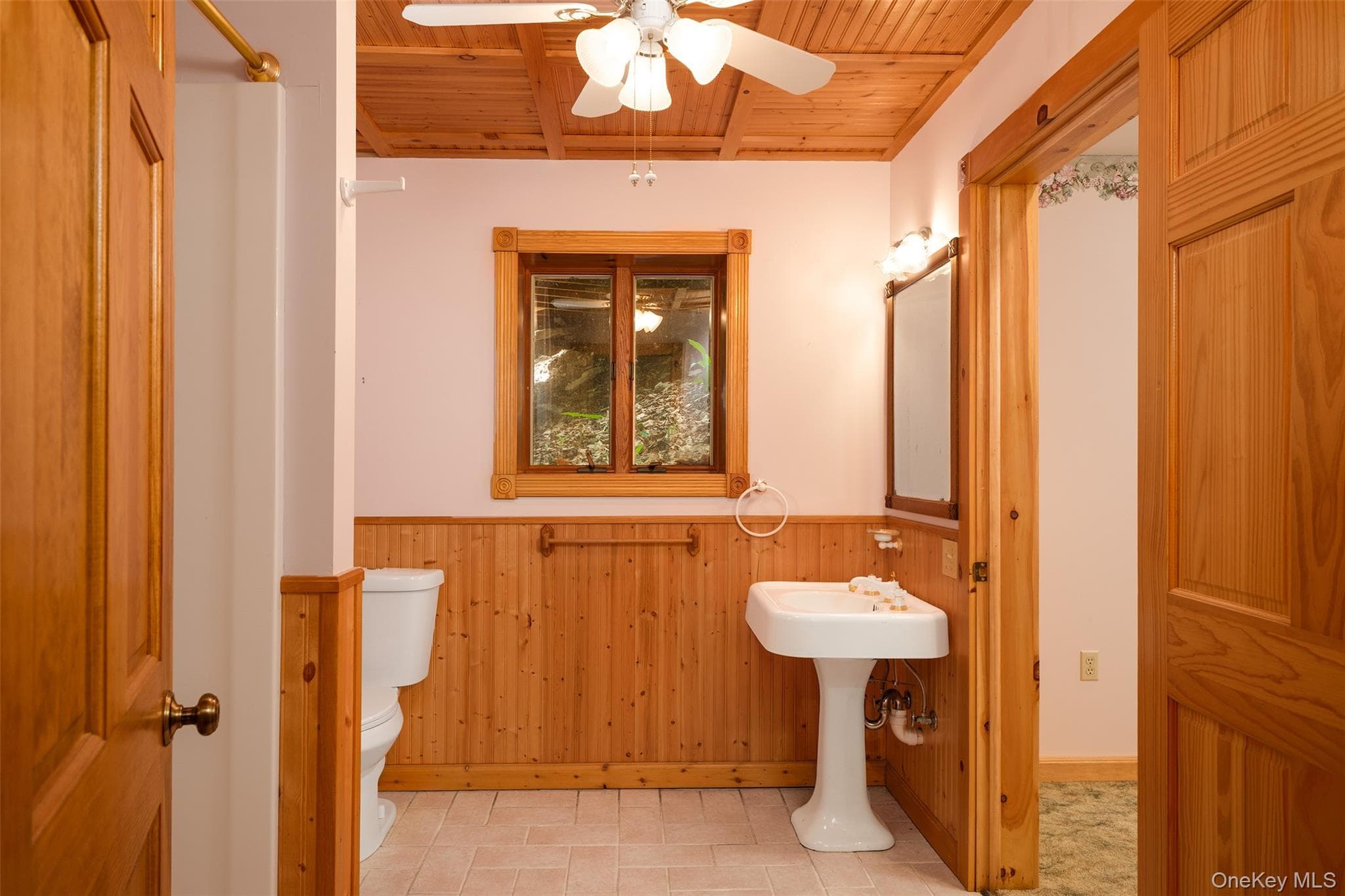 135 Sparrowhawk Lake Road thumbnail 36