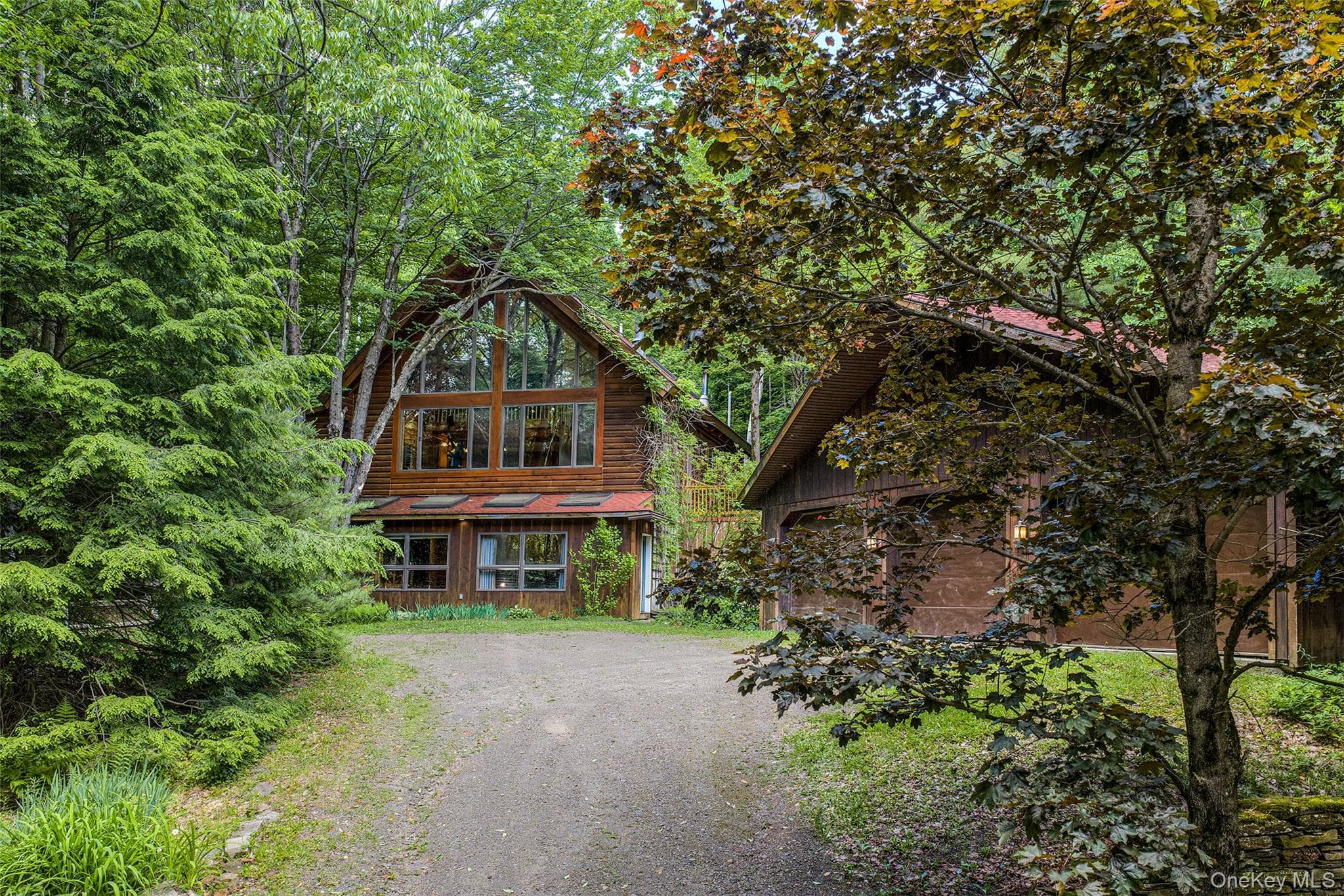 135 Sparrowhawk Lake Road thumbnail 47