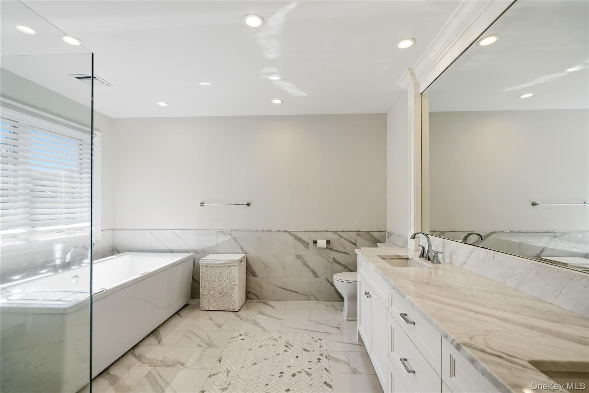 55 Belmont Circle thumbnail 29