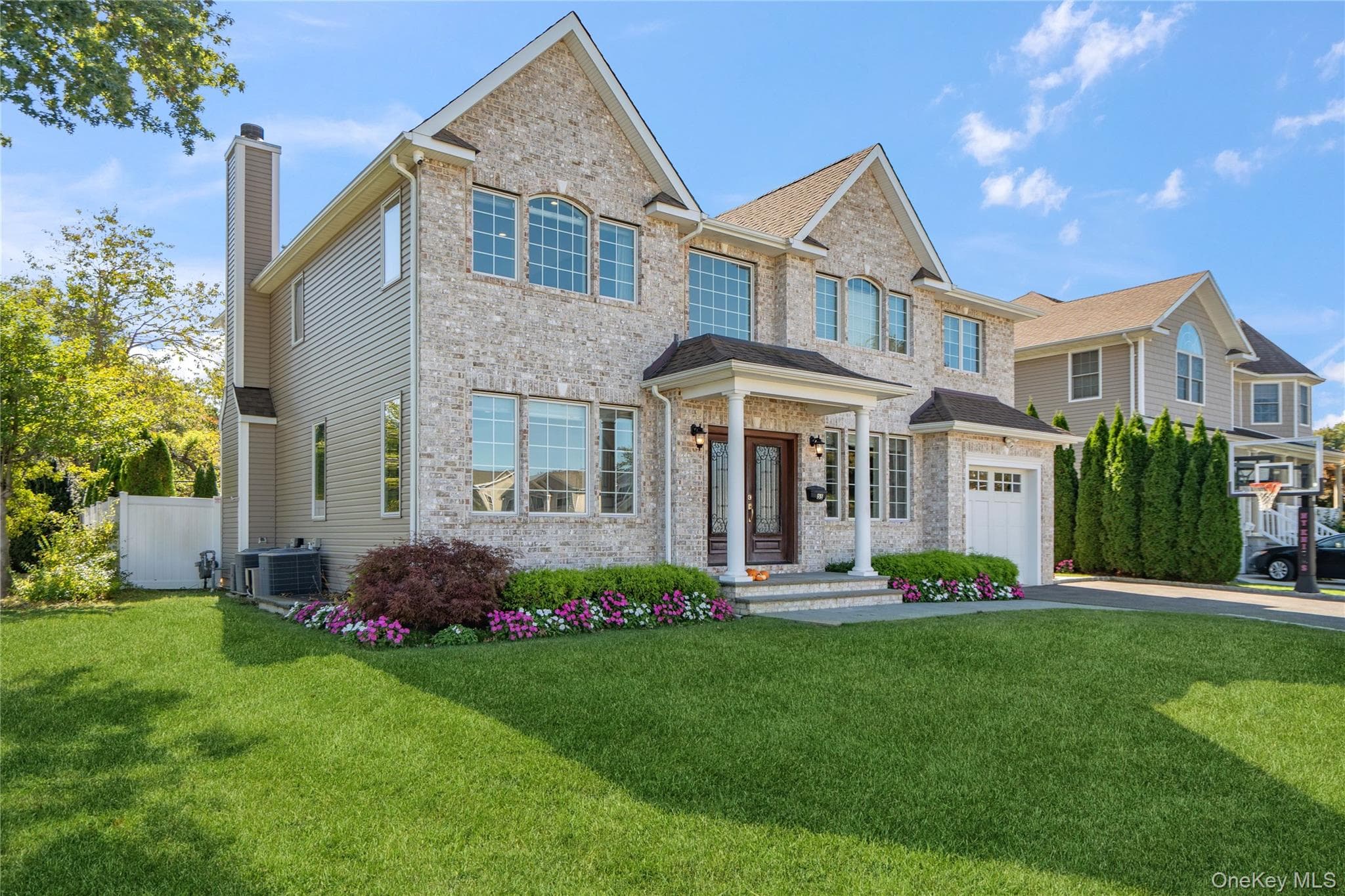 55 Belmont Circle thumbnail 3