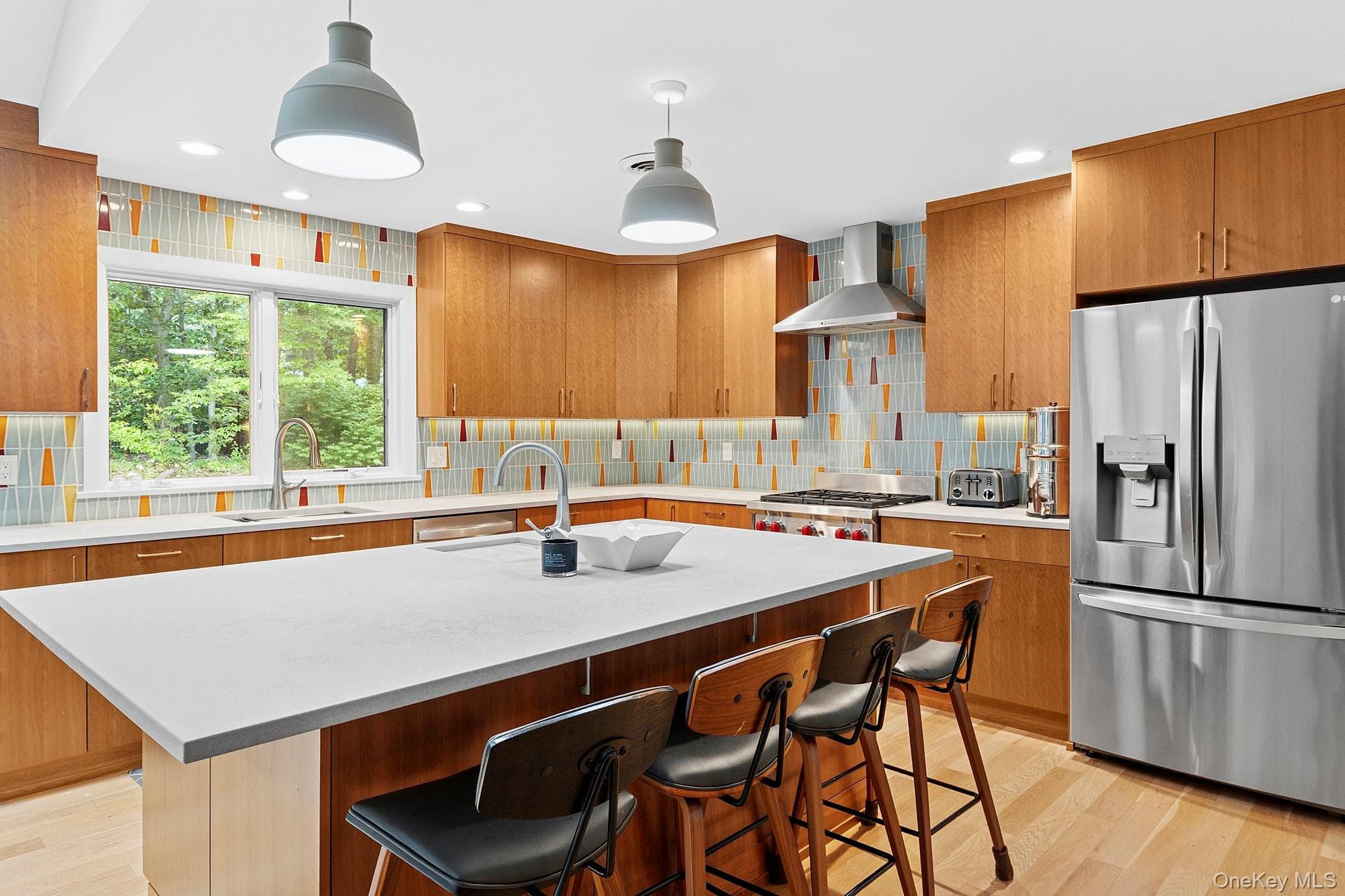 2723 Deerfield Road thumbnail 5