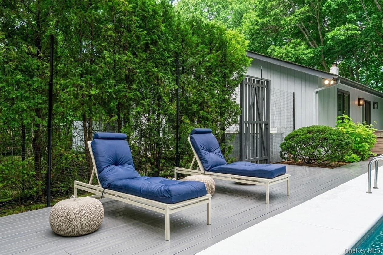 2723 Deerfield Road thumbnail 21