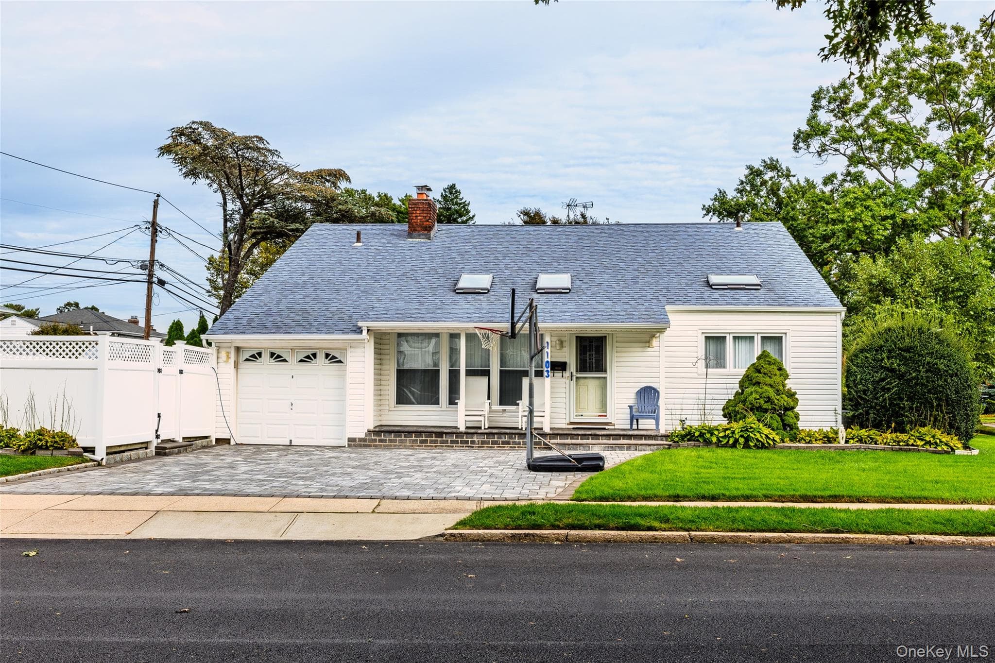1103 Laux Place photo 1