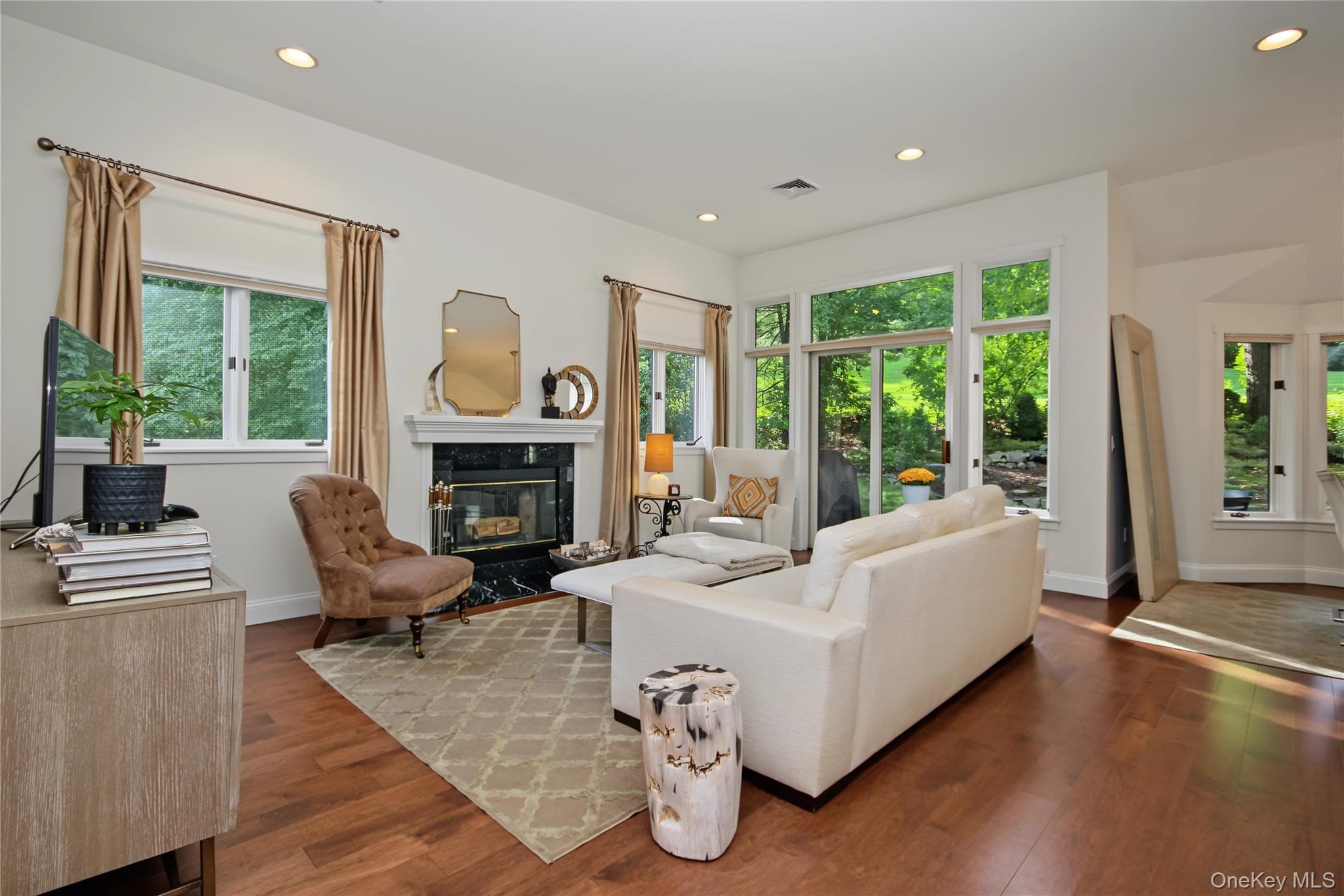 812 Heritage Hills HLS Unit: A thumbnail 5