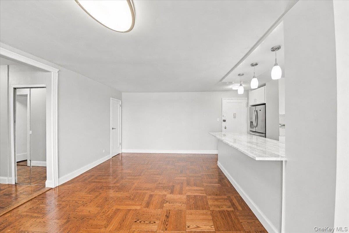 4525 Henry Hudson Parkway Unit: B1212 thumbnail 4