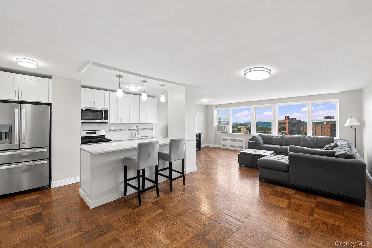 4525 Henry Hudson Parkway Unit: B1212 thumbnail 3