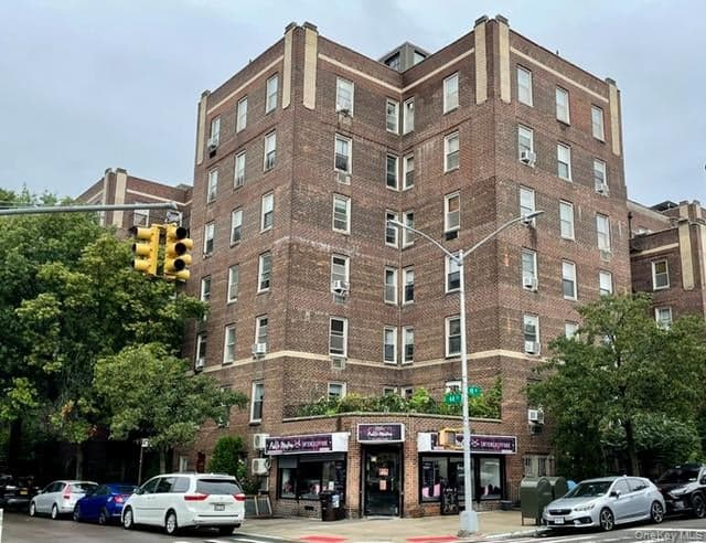 43-10 48 Avenue Unit: 4F thumbnail 2