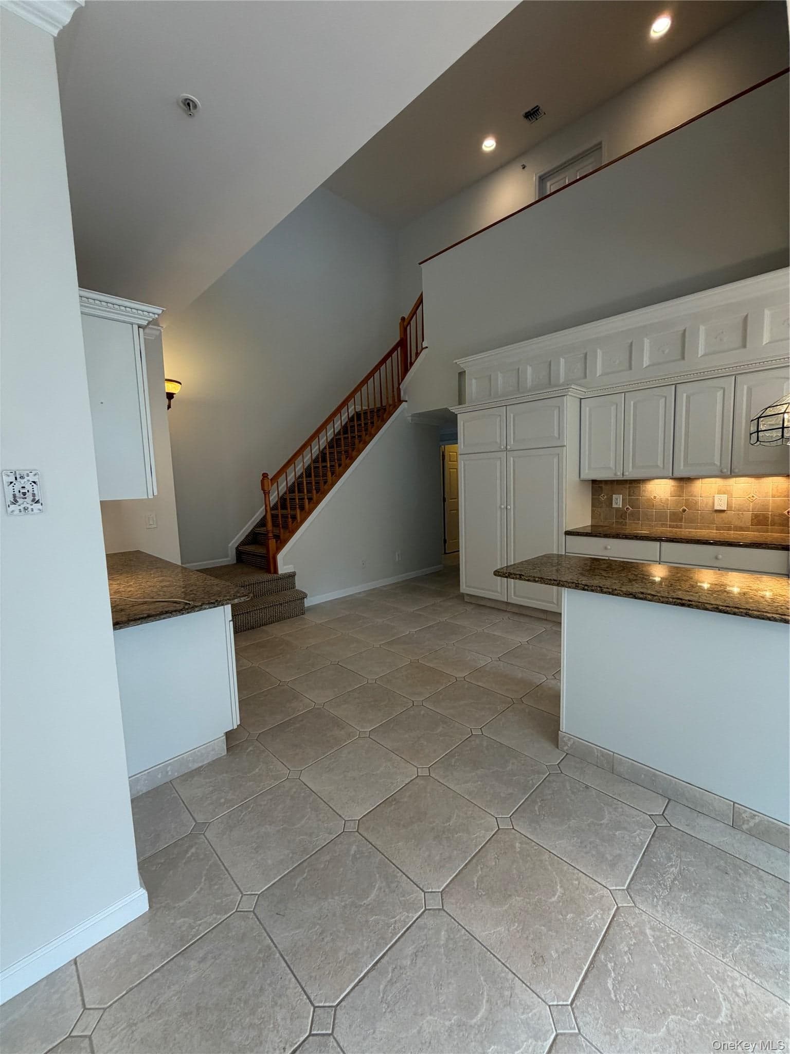19 Meadow Pond Circle thumbnail 12