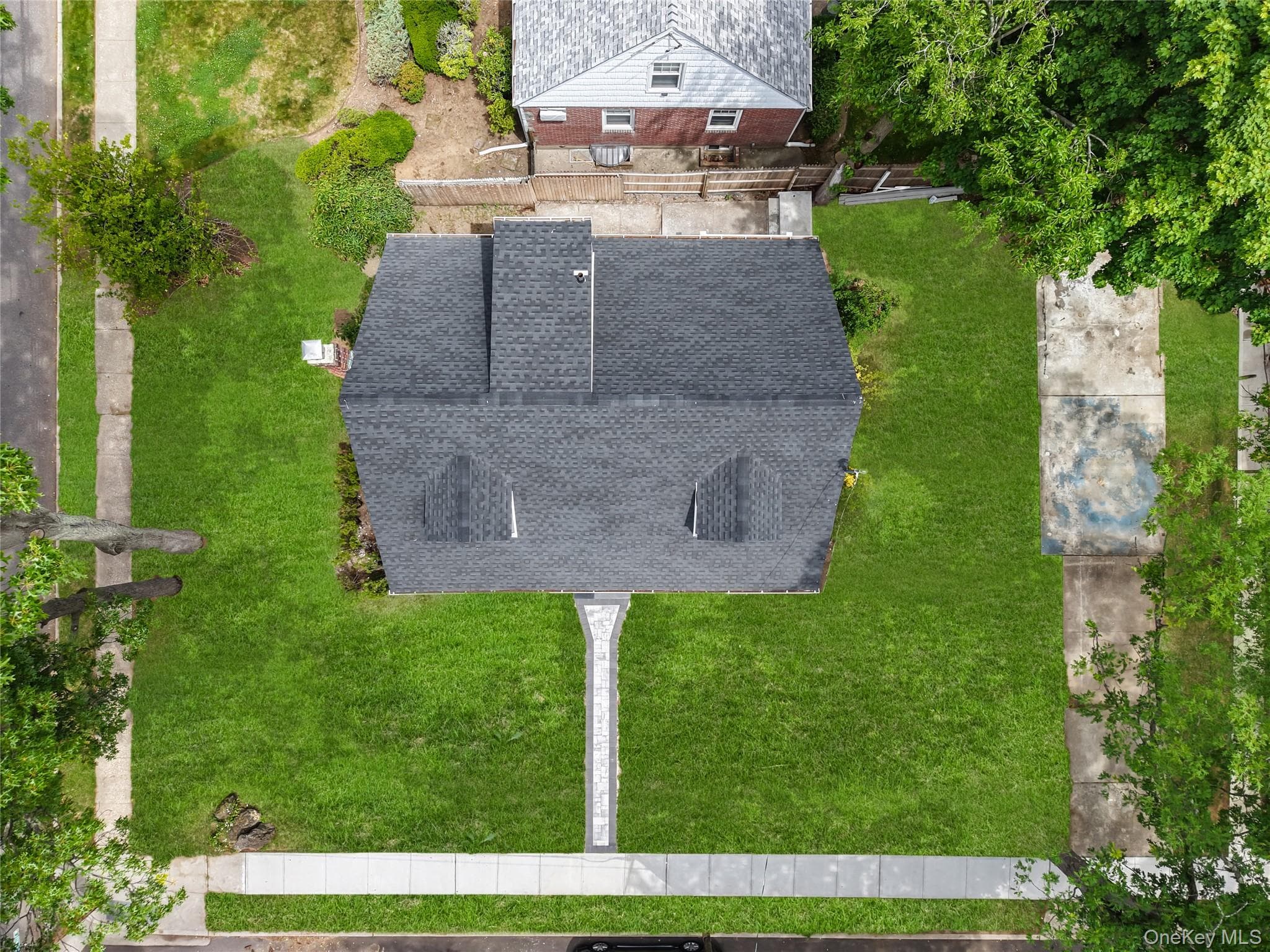 474 Roy Street thumbnail 22