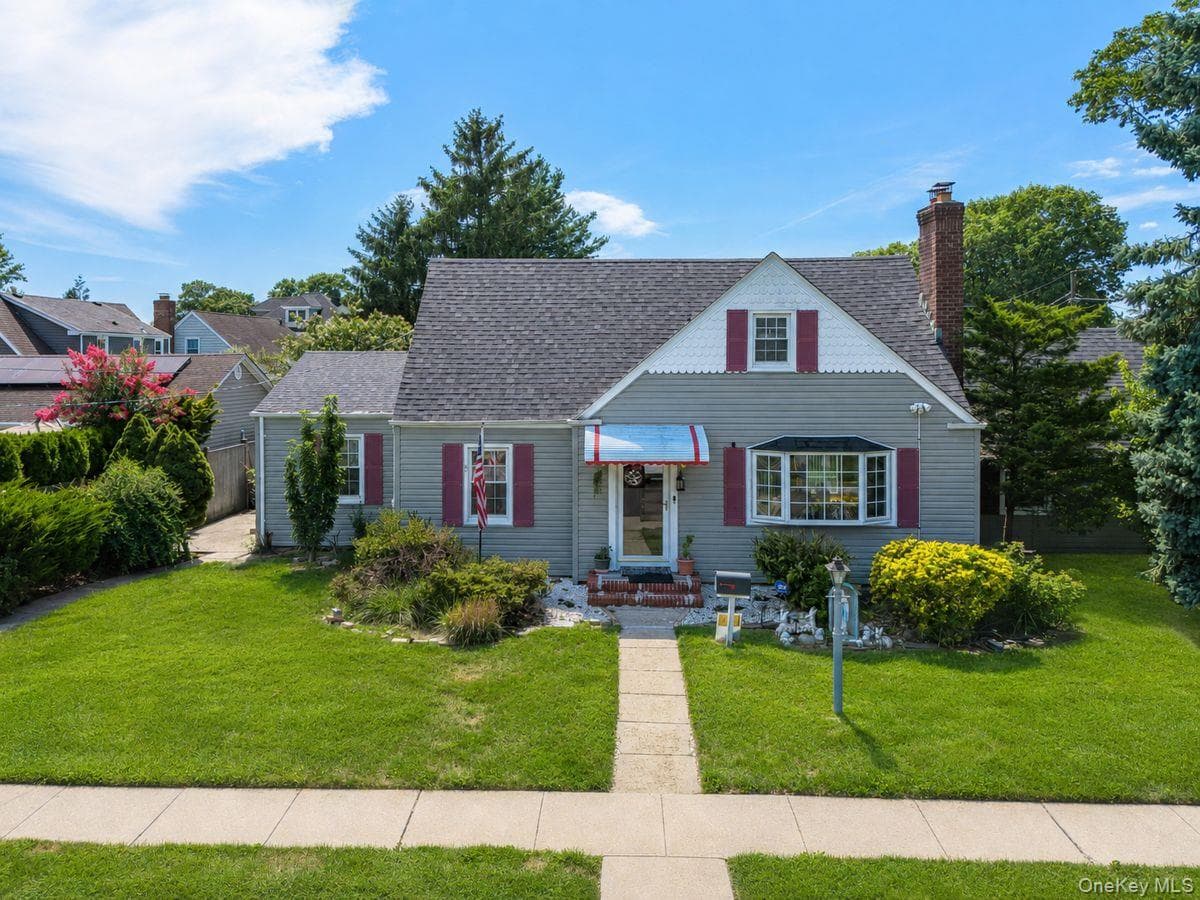 295 Ivy Avenue thumbnail 2