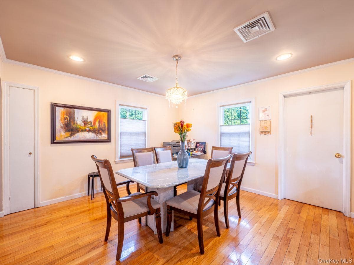 295 Ivy Avenue thumbnail 7