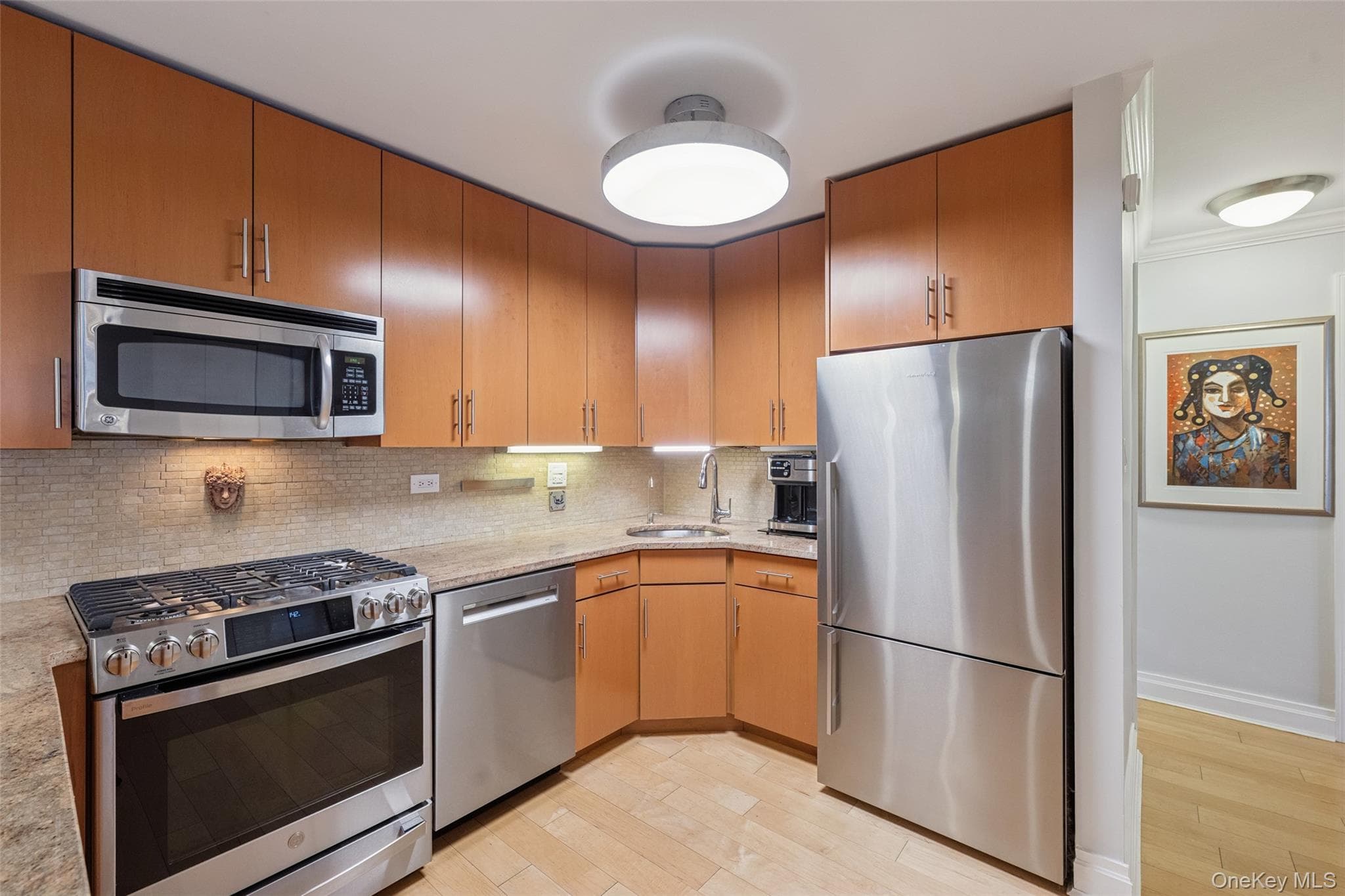 18-05 215th Street Unit: 12F thumbnail 6