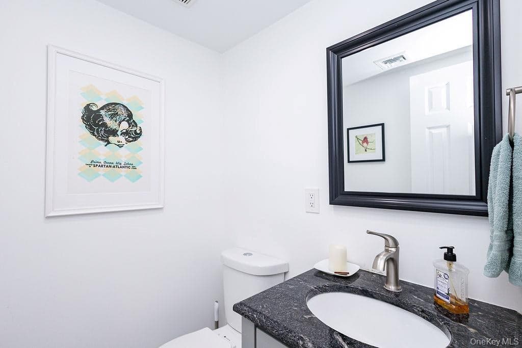 592 Landing Avenue thumbnail 25
