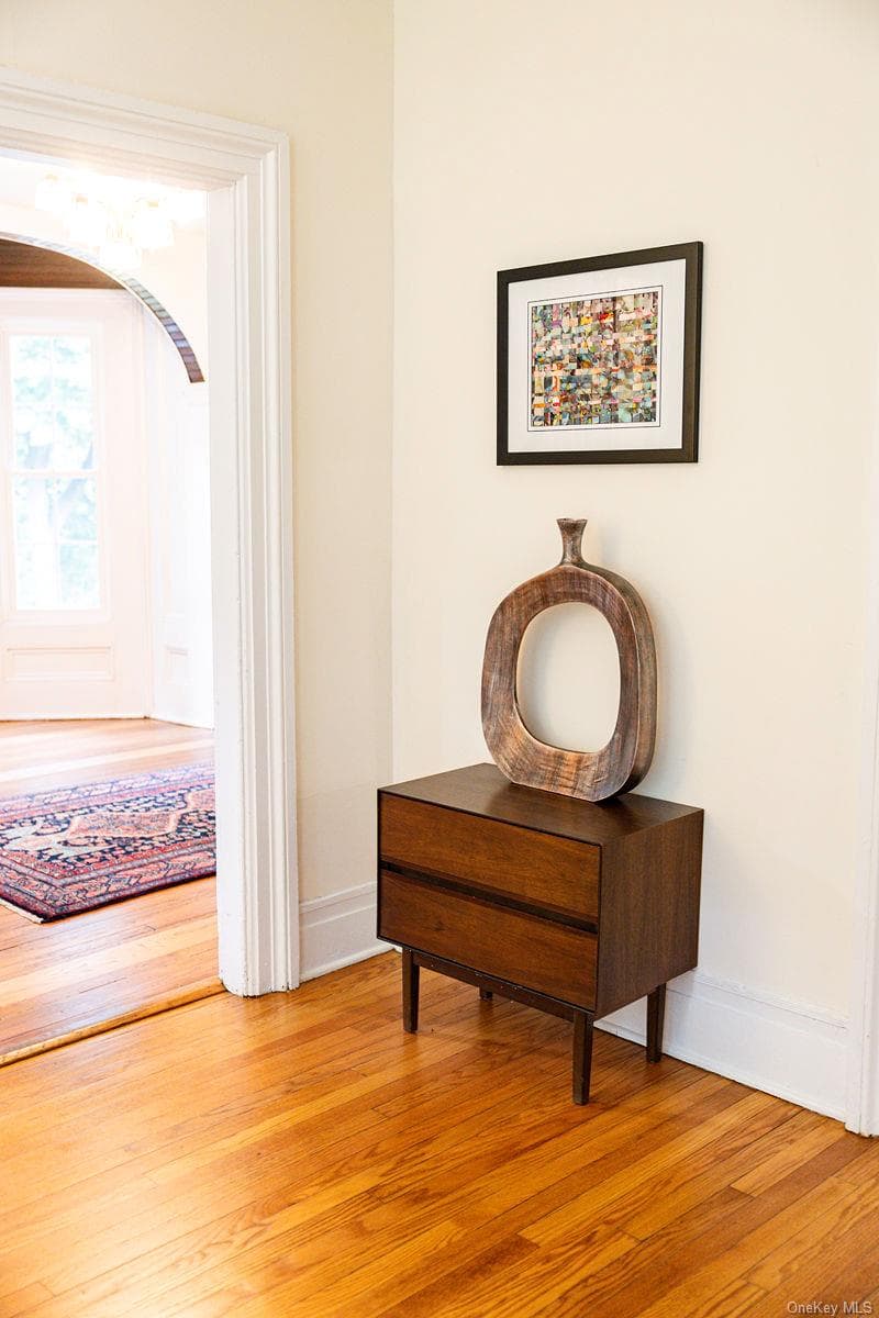 592 Landing Avenue thumbnail 13