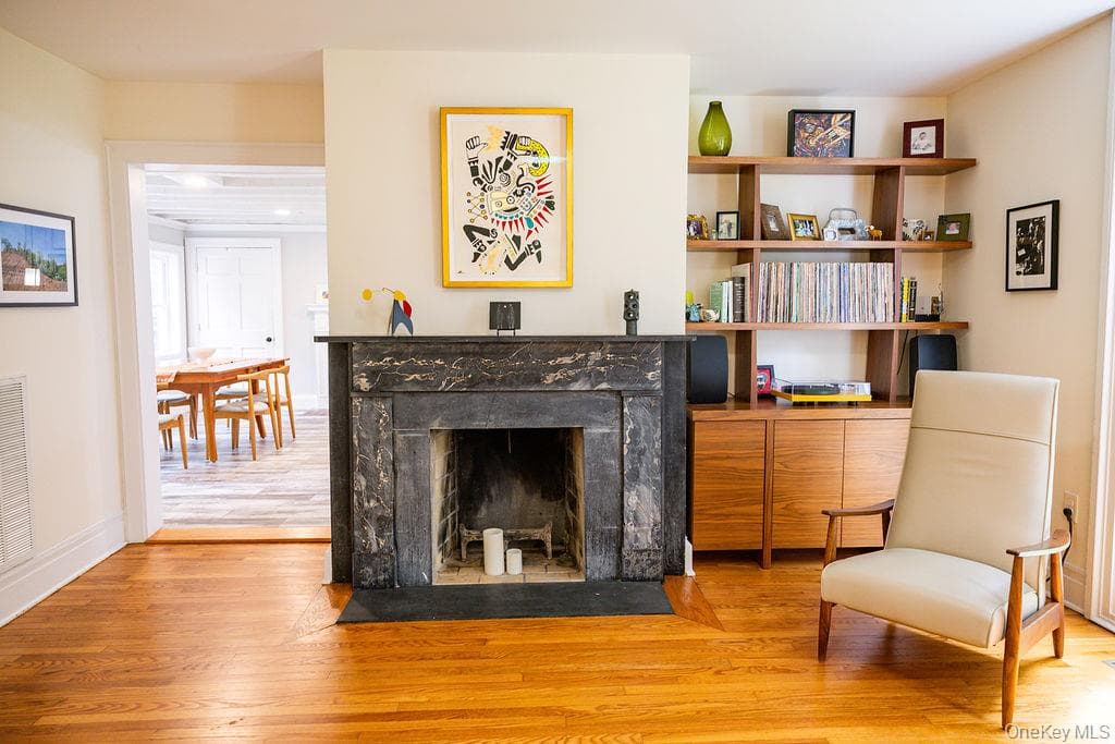592 Landing Avenue thumbnail 19