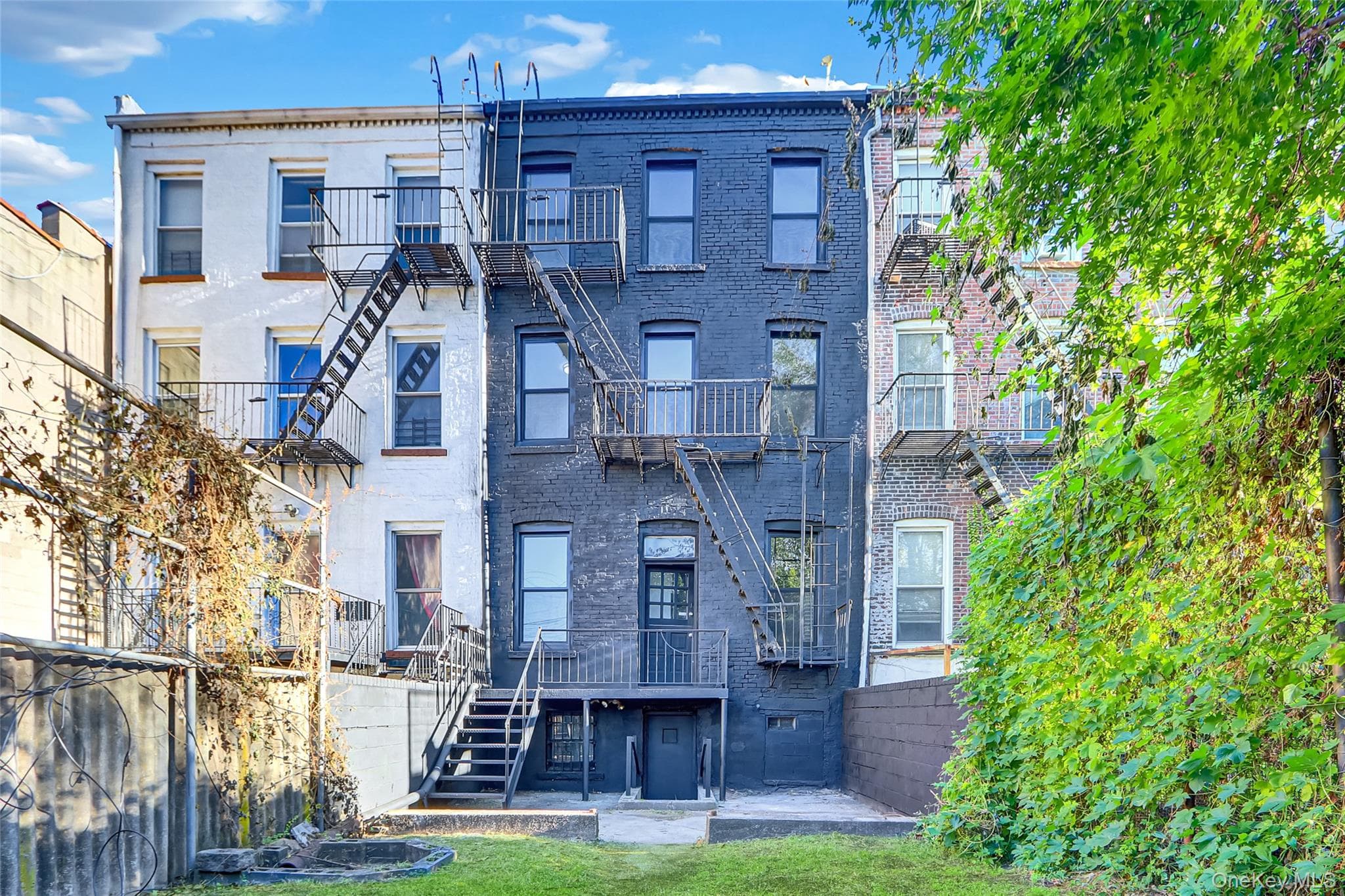 62 15th Street thumbnail 31