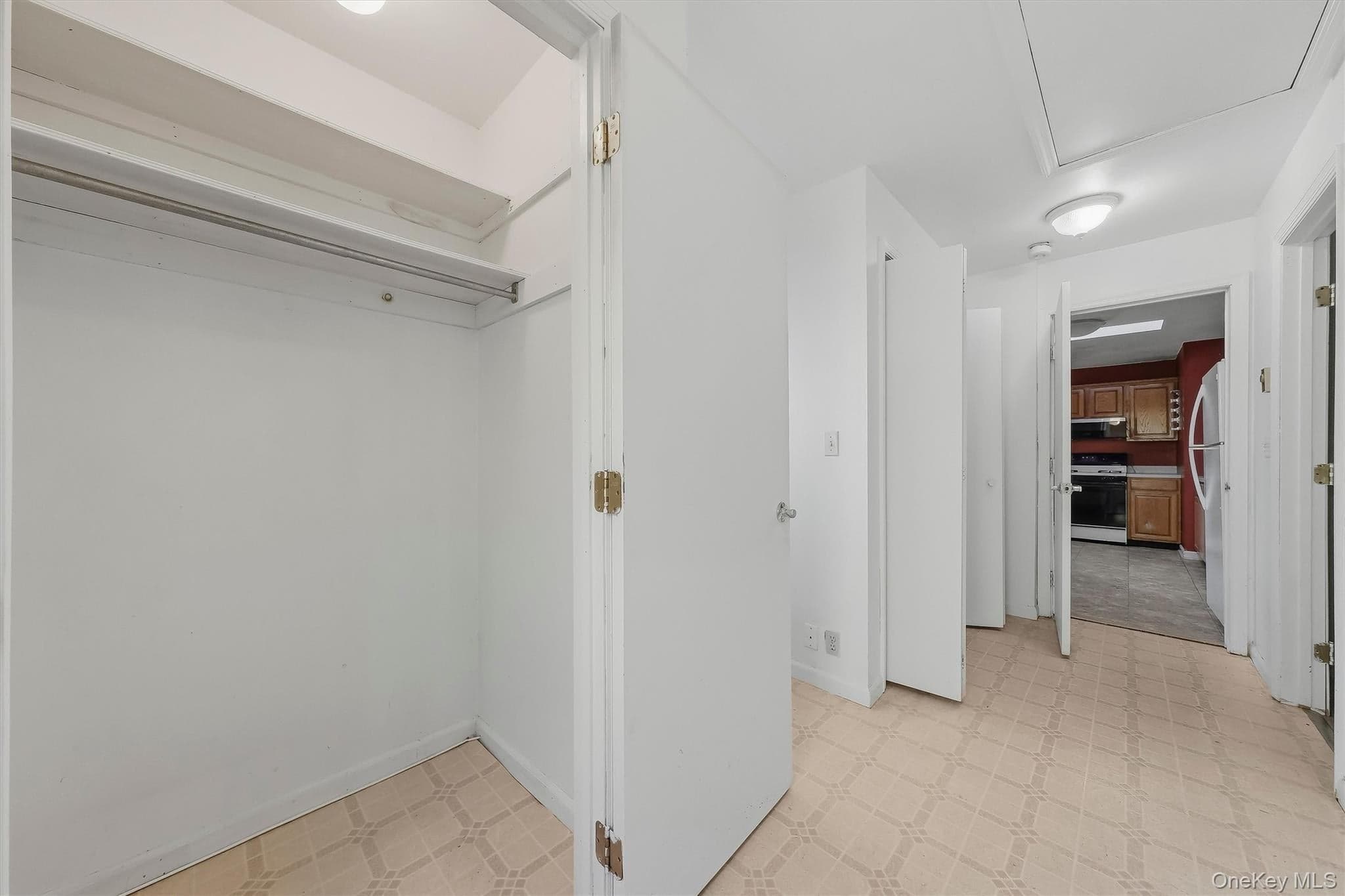 40 Huguenot Road thumbnail 25