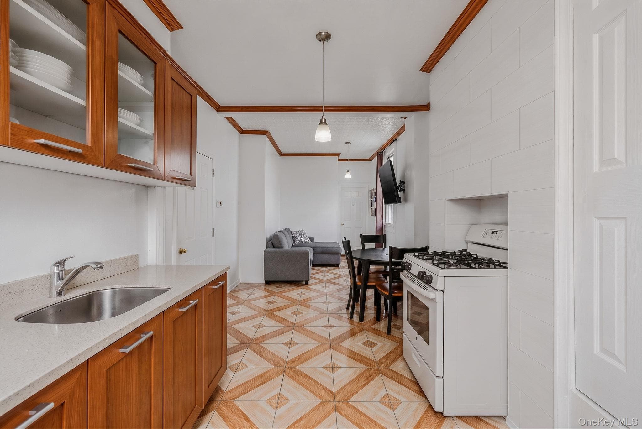 283 Wyckoff Avenue thumbnail 10