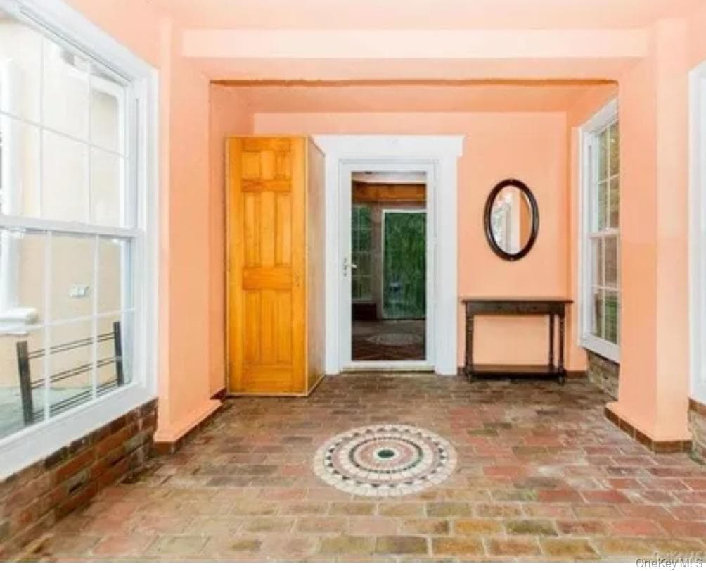 445 W Hartsdale Avenue thumbnail 21