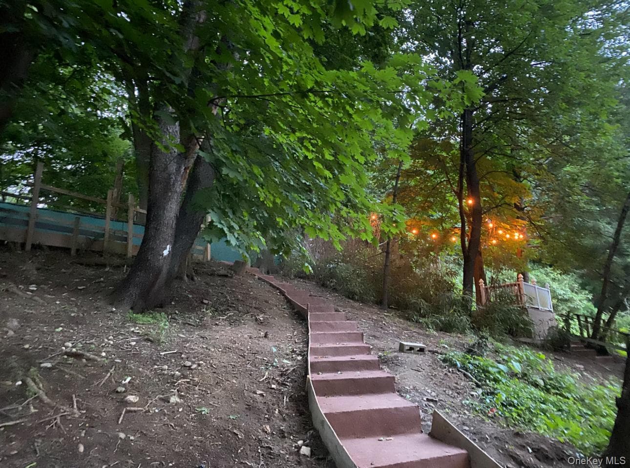 445 W Hartsdale Avenue thumbnail 15