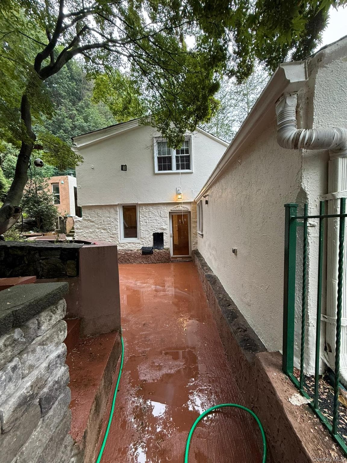 445 W Hartsdale Avenue thumbnail 10