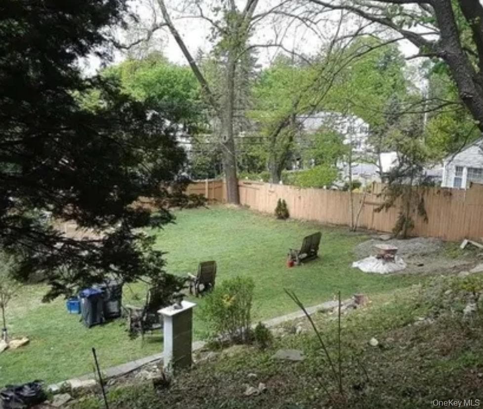 445 W Hartsdale Avenue thumbnail 19