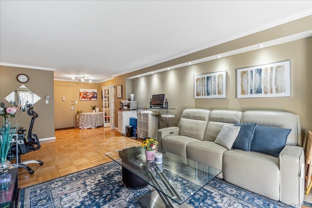 18-05 215th Street Unit: 8B thumbnail 7
