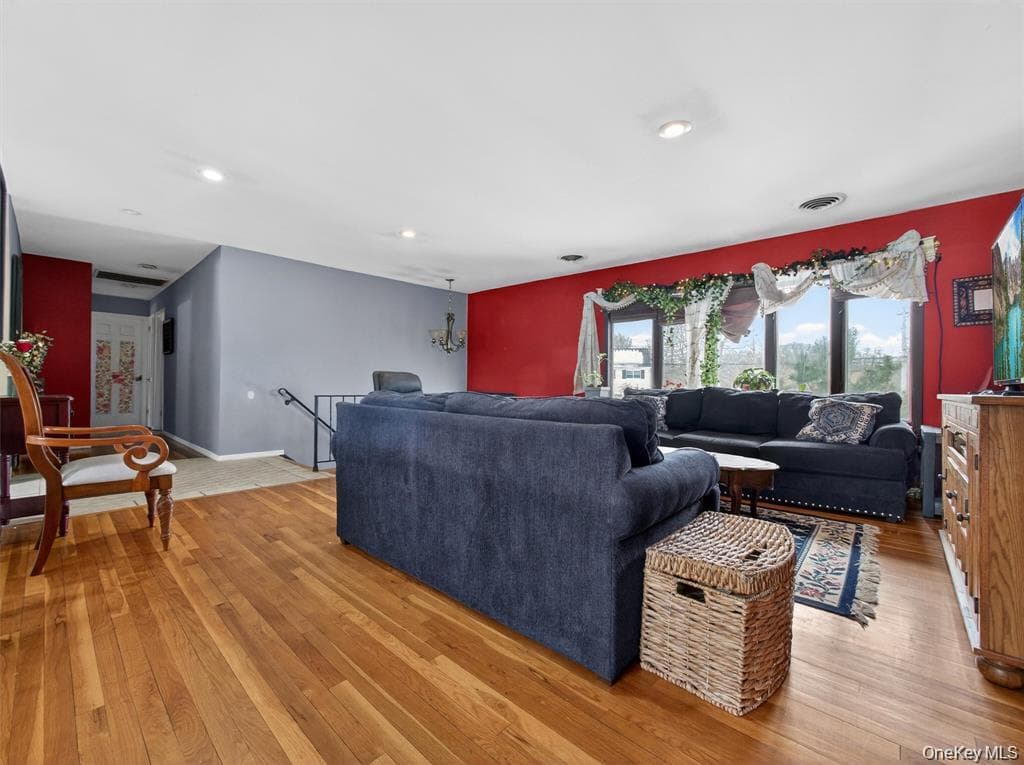 54 Blauvelt Road thumbnail 2