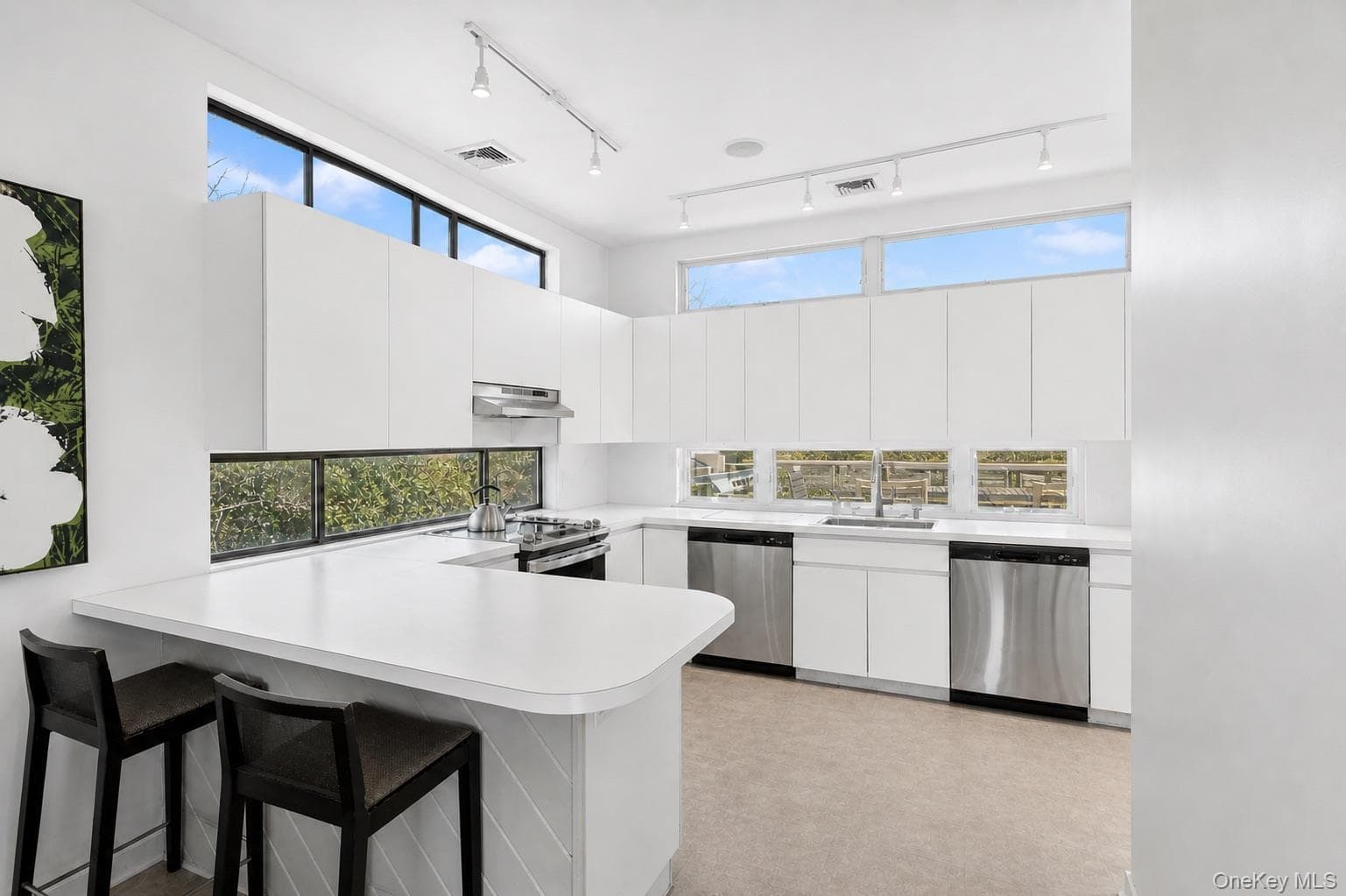 287 Bay Walk thumbnail 5
