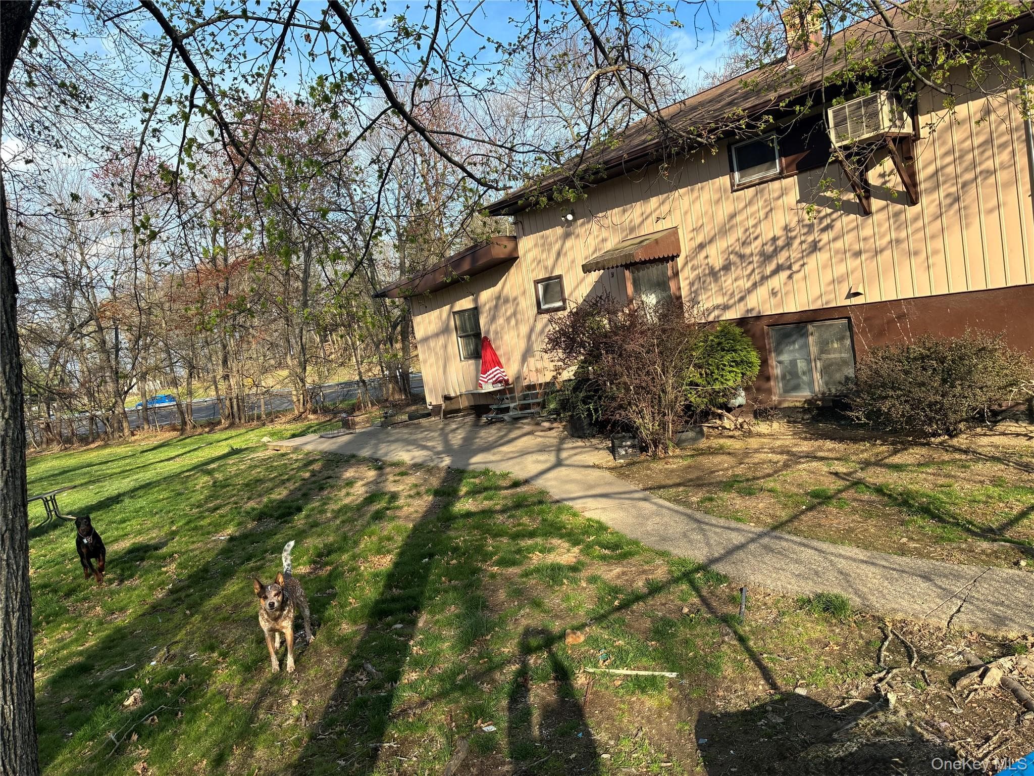 130 Scotland Hill Road thumbnail 4