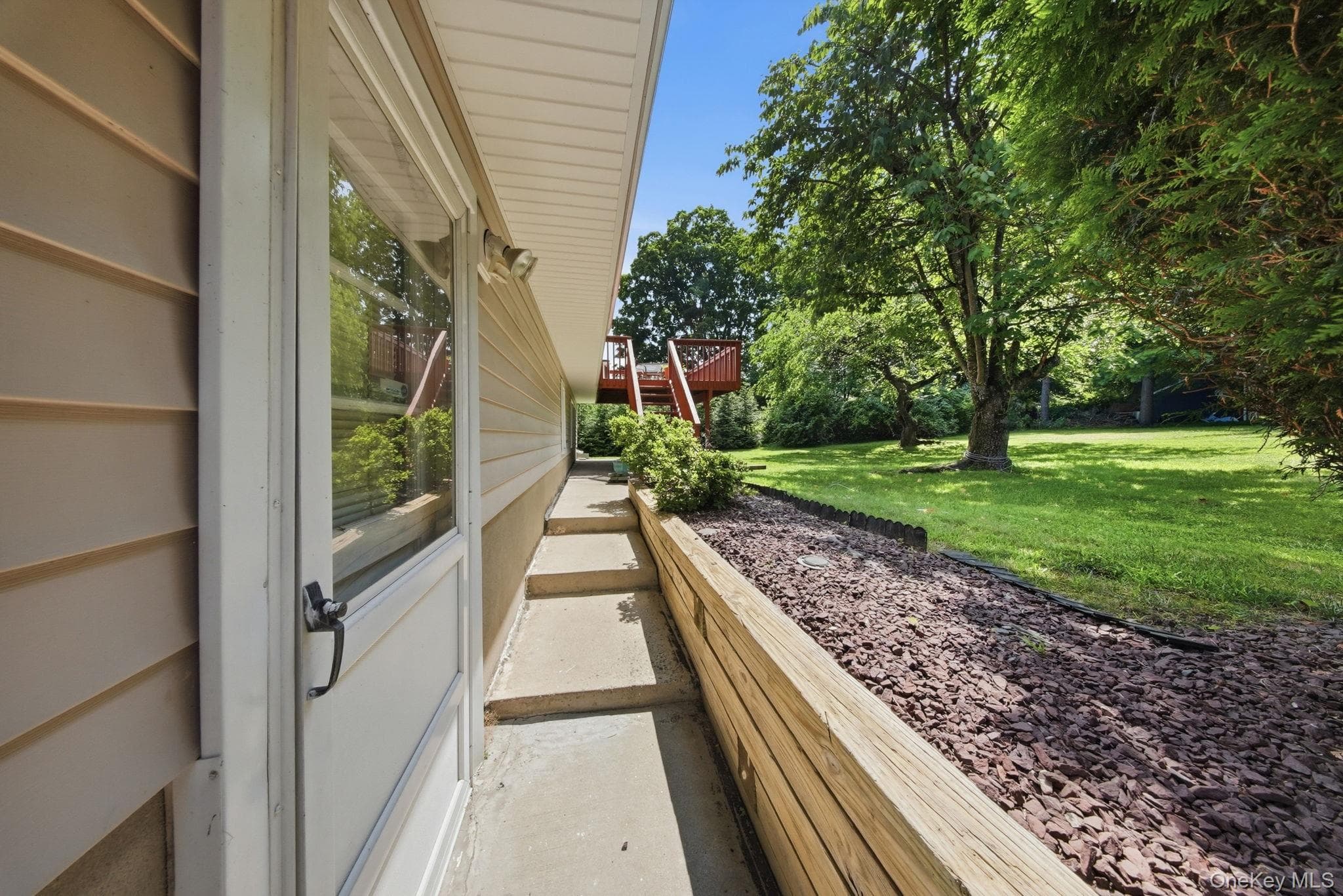 177 New Hempstead Road thumbnail 35
