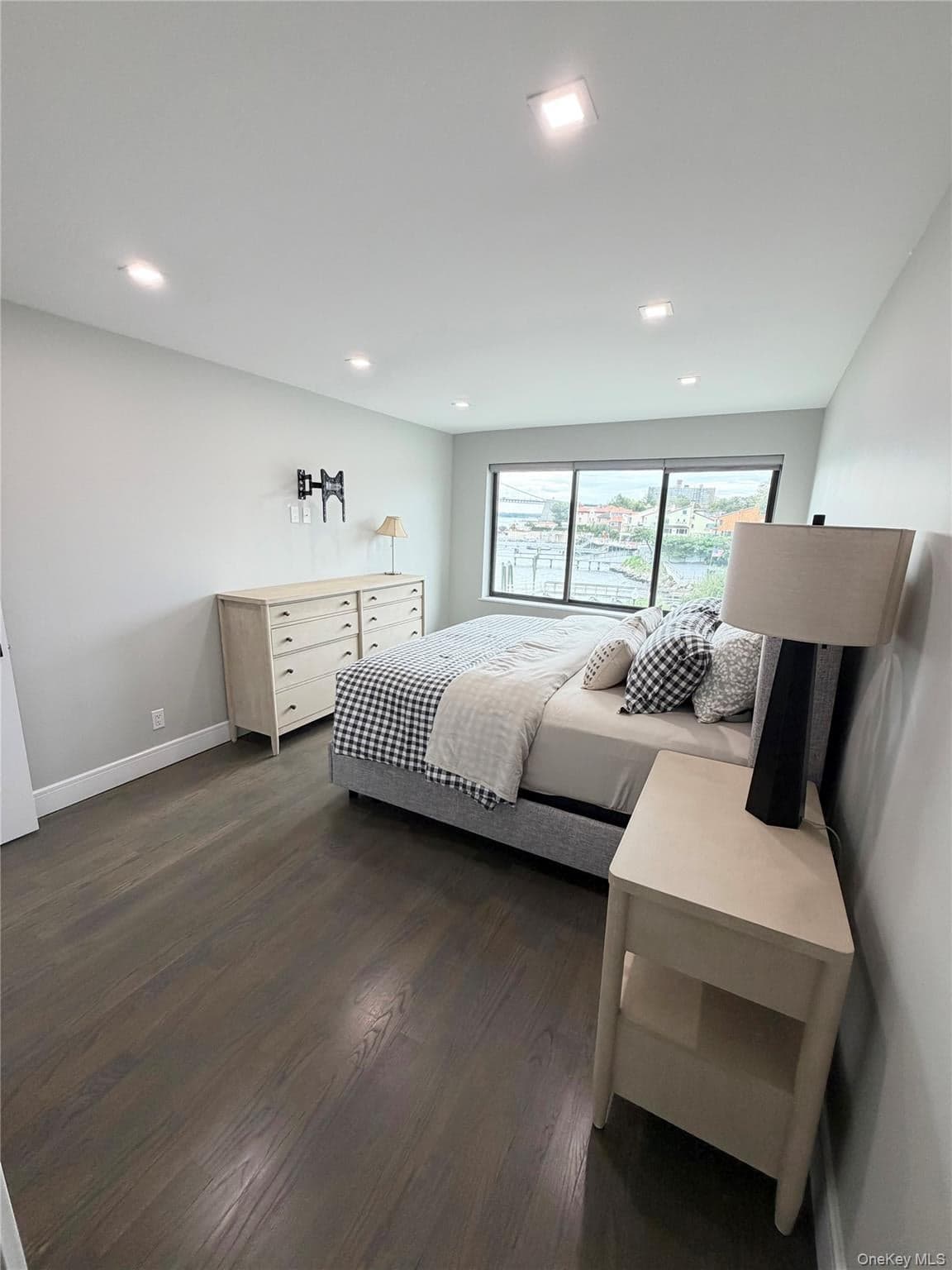 15419 Riverside Drive Unit: 24B thumbnail 26