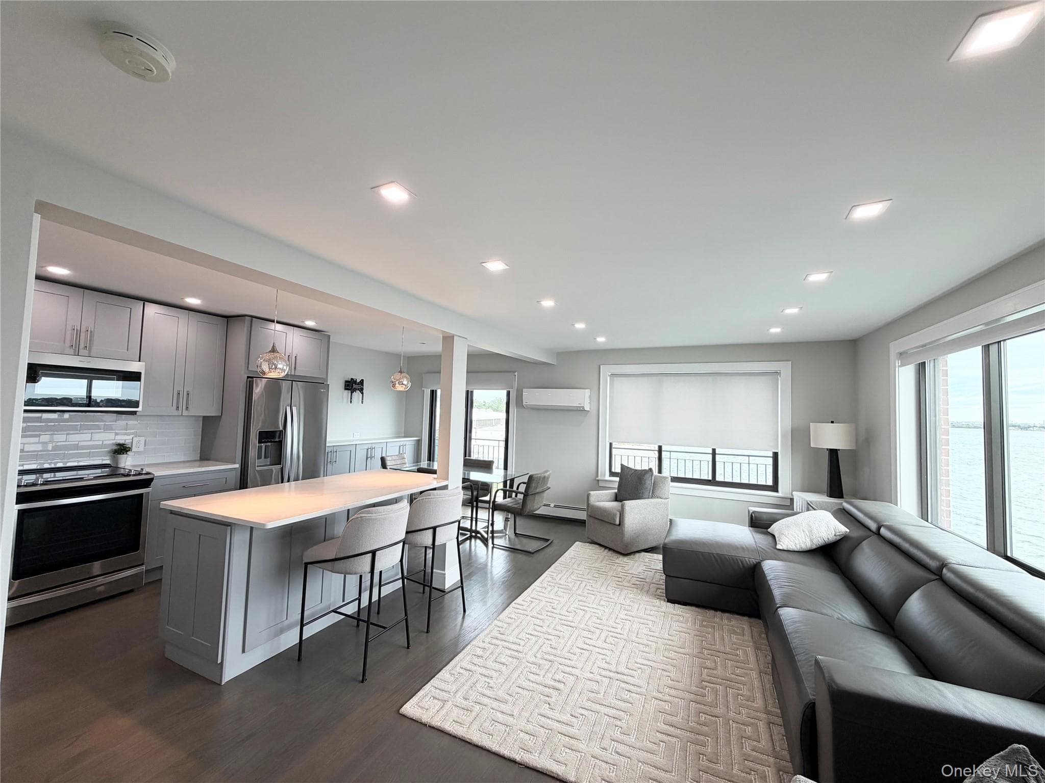 15419 Riverside Drive Unit: 24B thumbnail 8
